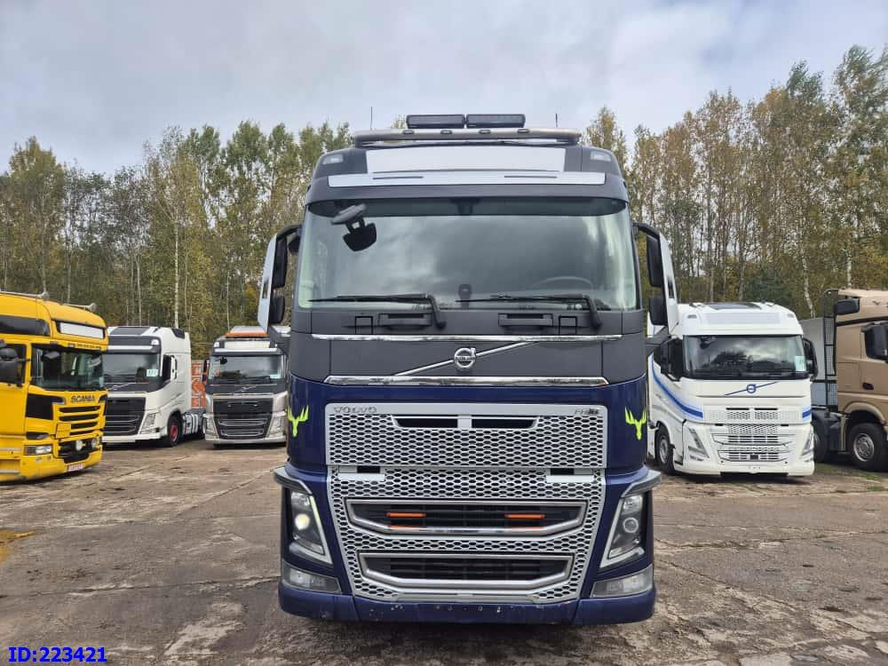 VOLVO FH16 750HP 8x4 + KESLA CRANE - Лесовоз: фото 2 VOLVO FH16 750HP 8x4 + KESLA CRANE - Лесовоз: фото 2