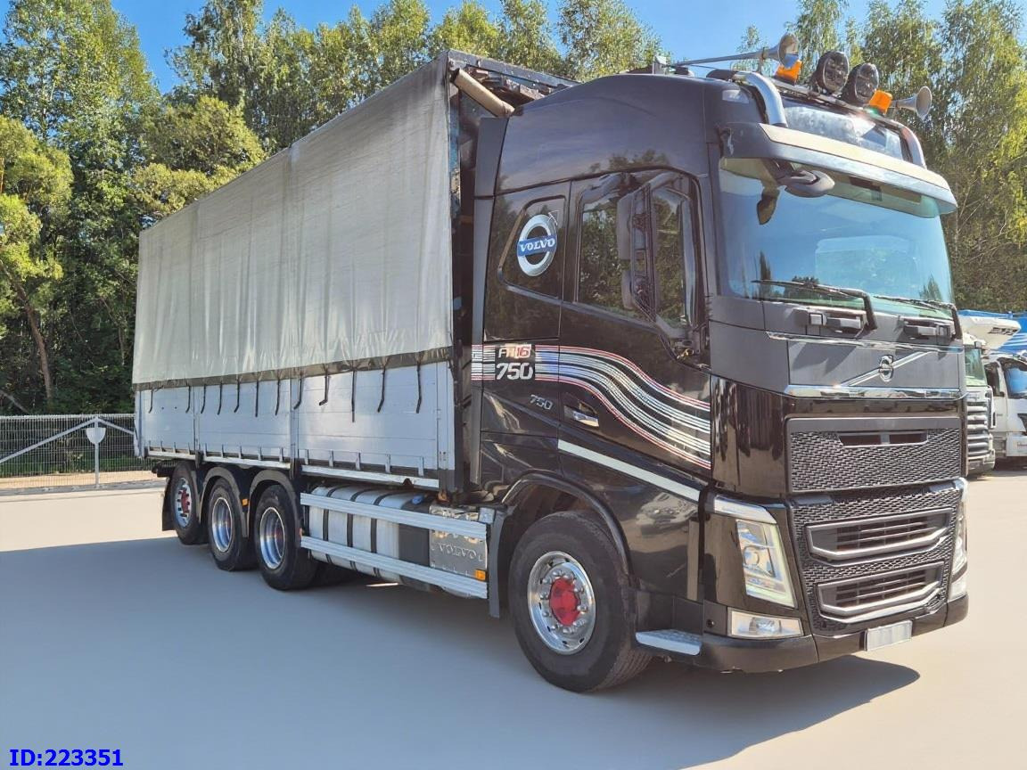 VOLVO FH16 750HP - 8x4-Steering axle - Тентованный грузовик: фото 2 VOLVO FH16 750HP - 8x4-Steering axle - Тентованный грузовик: фото 2