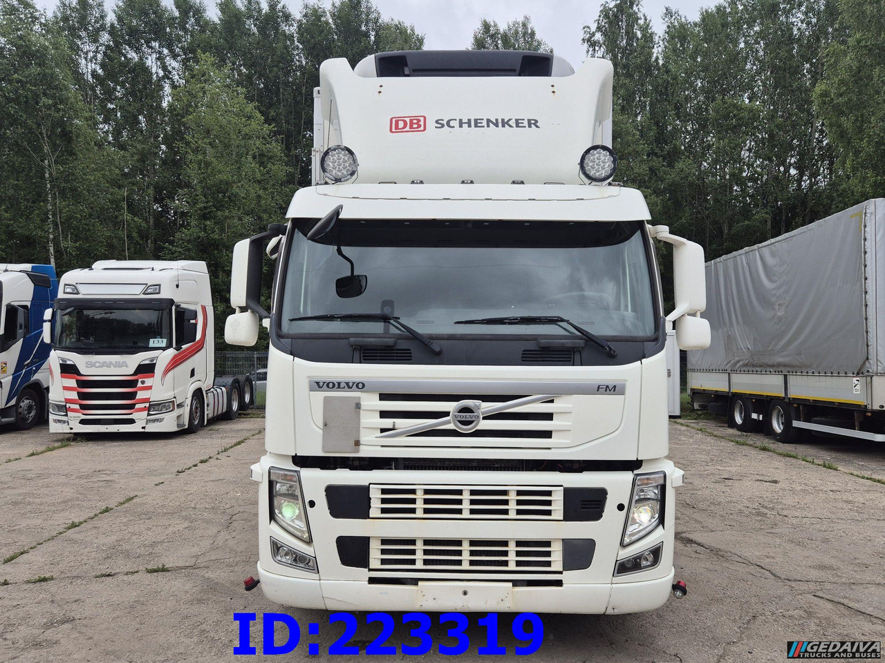VOLVO FM13 380HP 6x2 Euro5 - Open side box - Рефрижератор: фото 2 VOLVO FM13 380HP 6x2 Euro5 - Open side box - Рефрижератор: фото 2