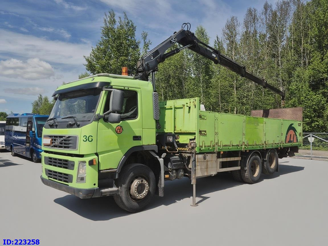 VOLVO FM9 300HP 6x2 + HIAB 144B -3 CL - Грузовик бортовой/ Платформа: фото 1 VOLVO FM9 300HP 6x2 + HIAB 144B -3 CL - Грузовик бортовой/ Платформа: фото 1