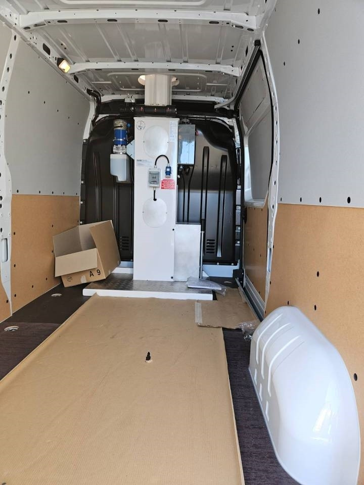 CTE VAN FT 121 - Грузовик с подъемником: фото 4 CTE VAN FT 121 - Грузовик с подъемником: фото 4