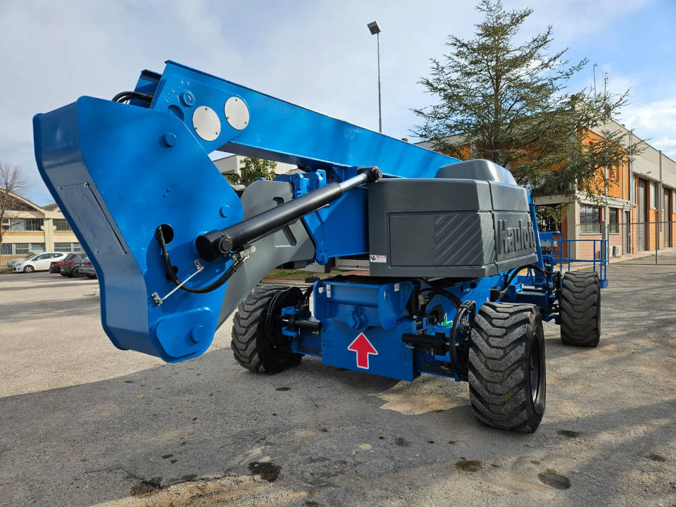 HAULOTTE HA 32 PX - Коленчатый подъемник: фото 4 HAULOTTE HA 32 PX - Коленчатый подъемник: фото 4