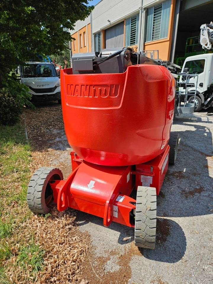 Коленчатый подъемник Manitou 150 AET JC: фото 10