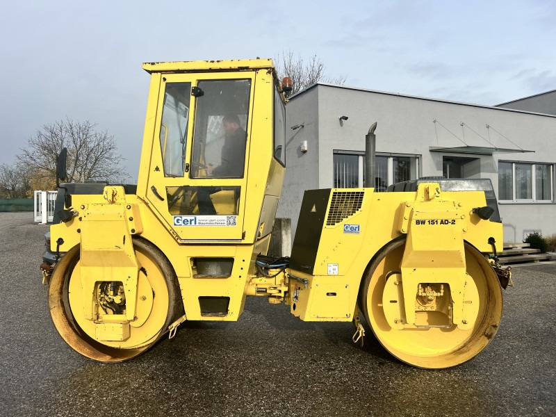 Bomag BW 151 AD-2 (111297) - Дорожный каток: фото 1 Bomag BW 151 AD-2 (111297) - Дорожный каток: фото 1