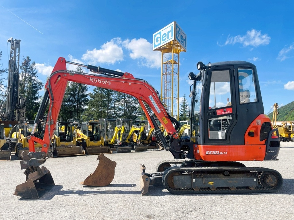 Kubota KX101-3a (4052) - Мини-экскаватор: фото 1 Kubota KX101-3a (4052) - Мини-экскаватор: фото 1