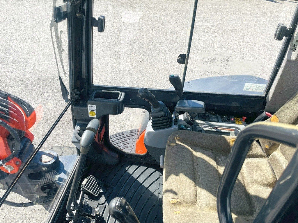 Kubota KX101-3a (4052) - Мини-экскаватор: фото 5 Kubota KX101-3a (4052) - Мини-экскаватор: фото 5
