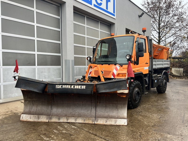 U U 400 L (110739) - Снегоуборочная машина: фото 2 U U 400 L (110739) - Снегоуборочная машина: фото 2