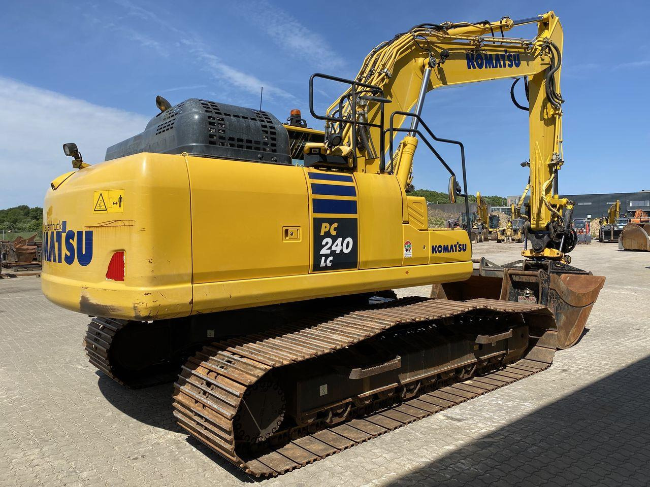 Komatsu PC240LC-11EO - Гусеничный экскаватор: фото 4 Komatsu PC240LC-11EO - Гусеничный экскаватор: фото 4