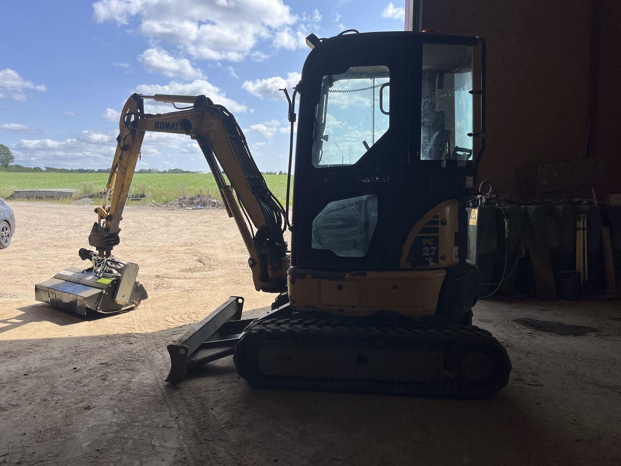 Komatsu PC27MR-2 - Мини-экскаватор: фото 3 Komatsu PC27MR-2 - Мини-экскаватор: фото 3