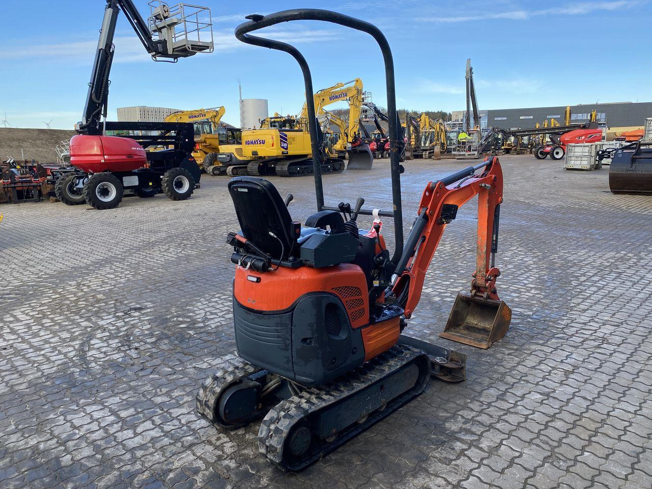 Kubota U10-3 - Мини-экскаватор: фото 4 Kubota U10-3 - Мини-экскаватор: фото 4