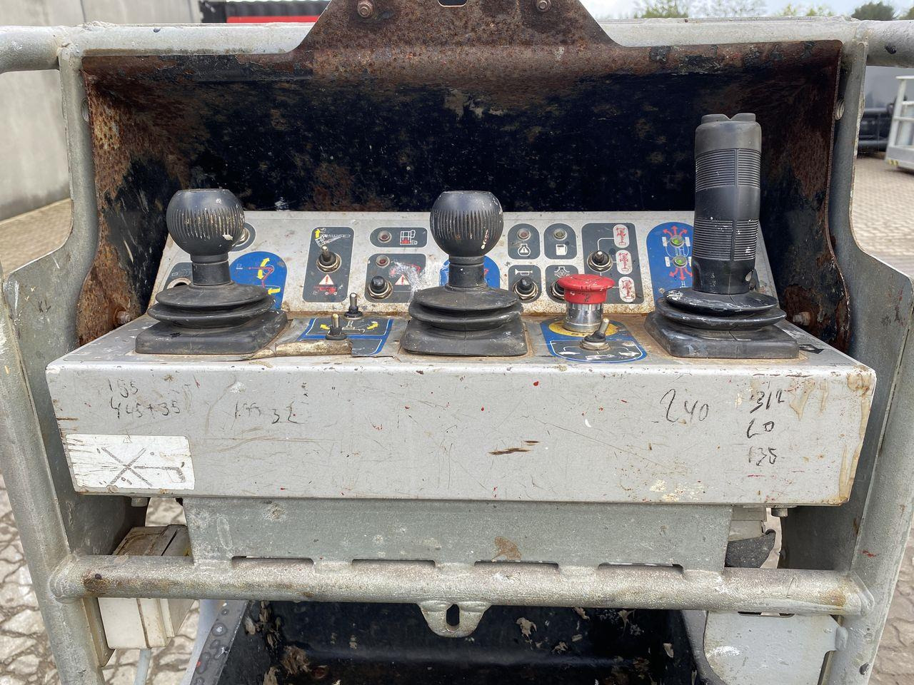 Manitou 200ATJ RC - Коленчатый подъемник: фото 3 Manitou 200ATJ RC - Коленчатый подъемник: фото 3