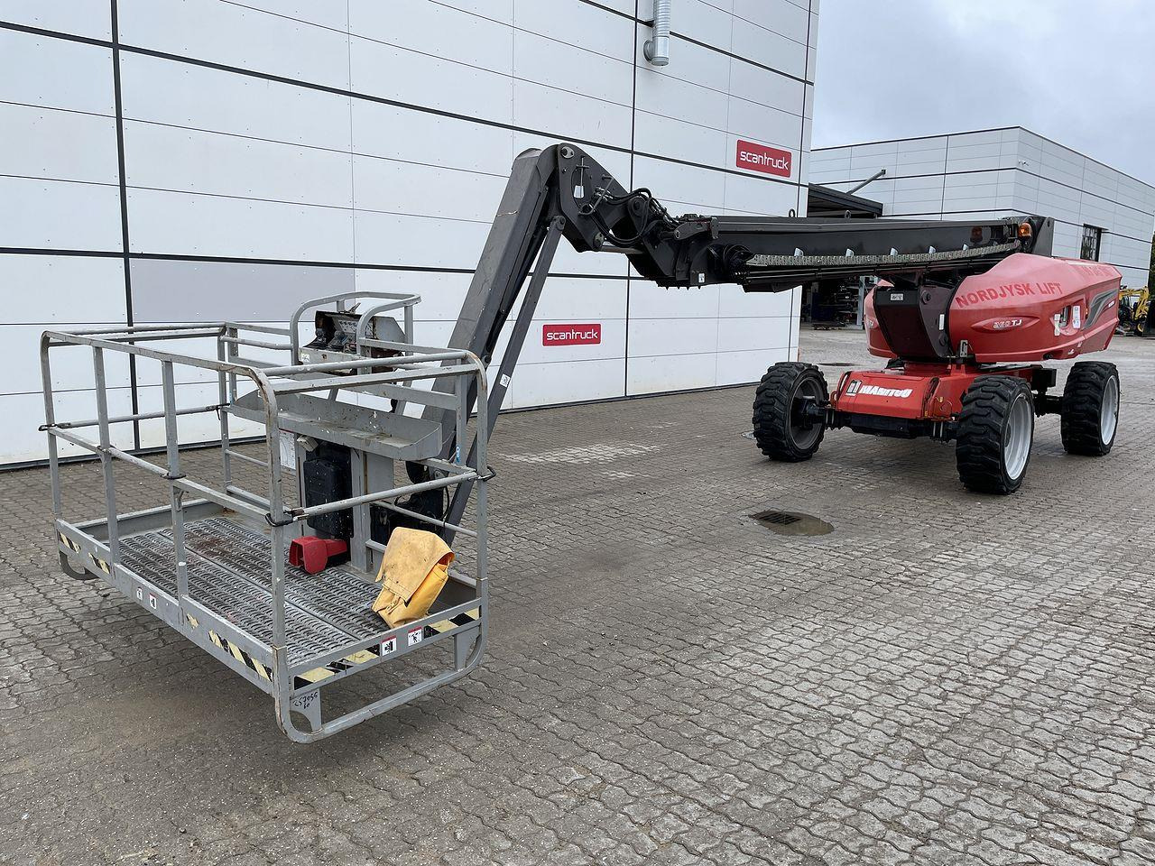 Manitou 260TJ - Телескопический подъемник: фото 1 Manitou 260TJ - Телескопический подъемник: фото 1