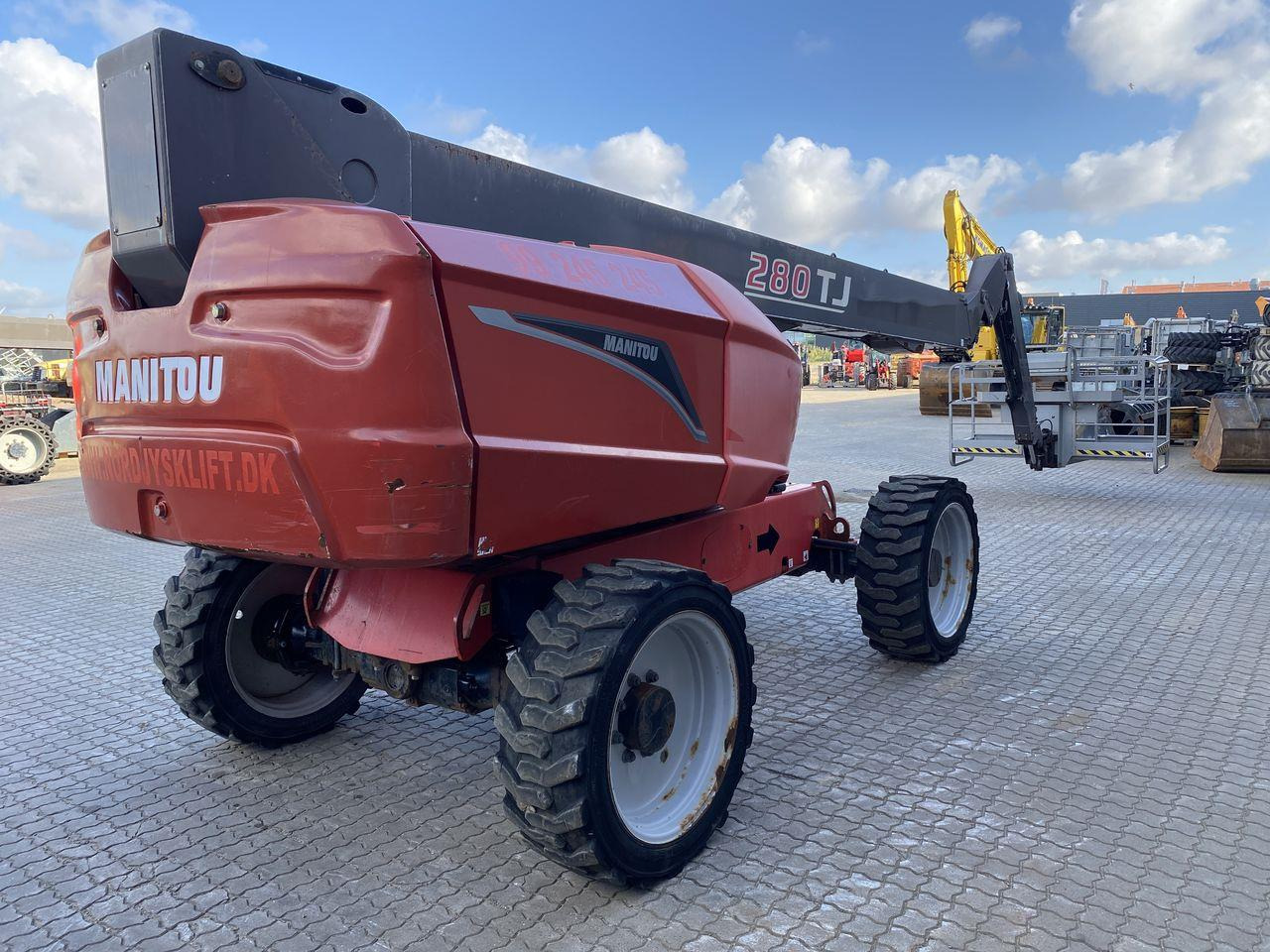 Manitou 280TJ - Телескопический подъемник: фото 4 Manitou 280TJ - Телескопический подъемник: фото 4