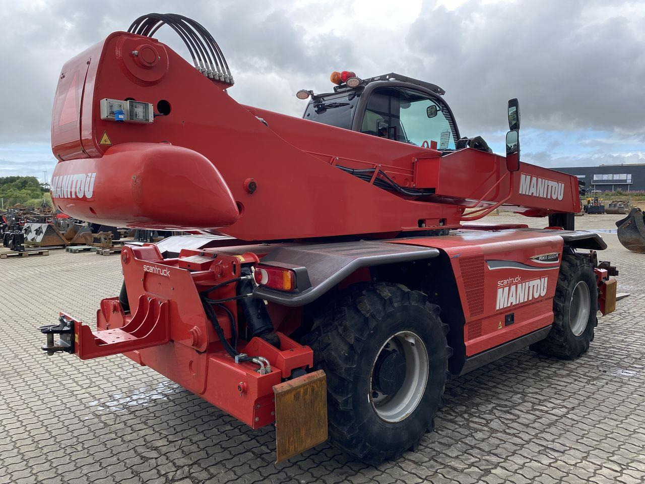 Manitou MRT2550P+ ST4 - Телескопический погрузчик: фото 4 Manitou MRT2550P+ ST4 - Телескопический погрузчик: фото 4