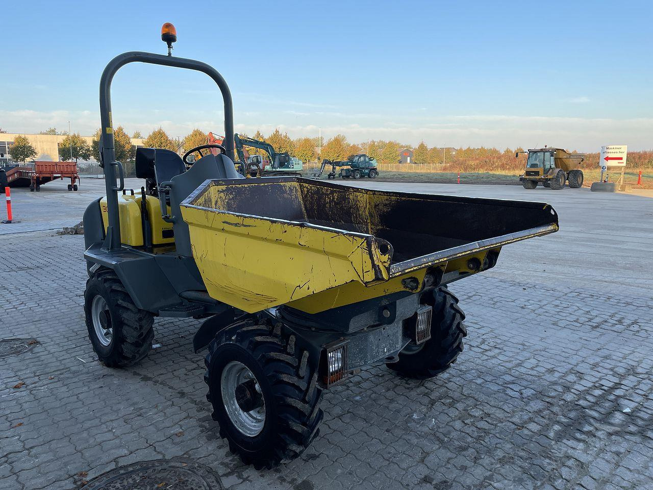 Wacker Neuson 3001 - Мини-самосвал: фото 5 Wacker Neuson 3001 - Мини-самосвал: фото 5