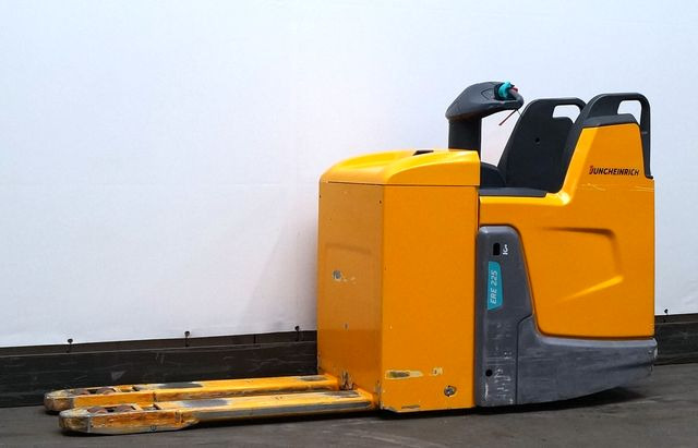 Jungheinrich ERE225 - Тележка: фото 1 Jungheinrich ERE225 - Тележка: фото 1