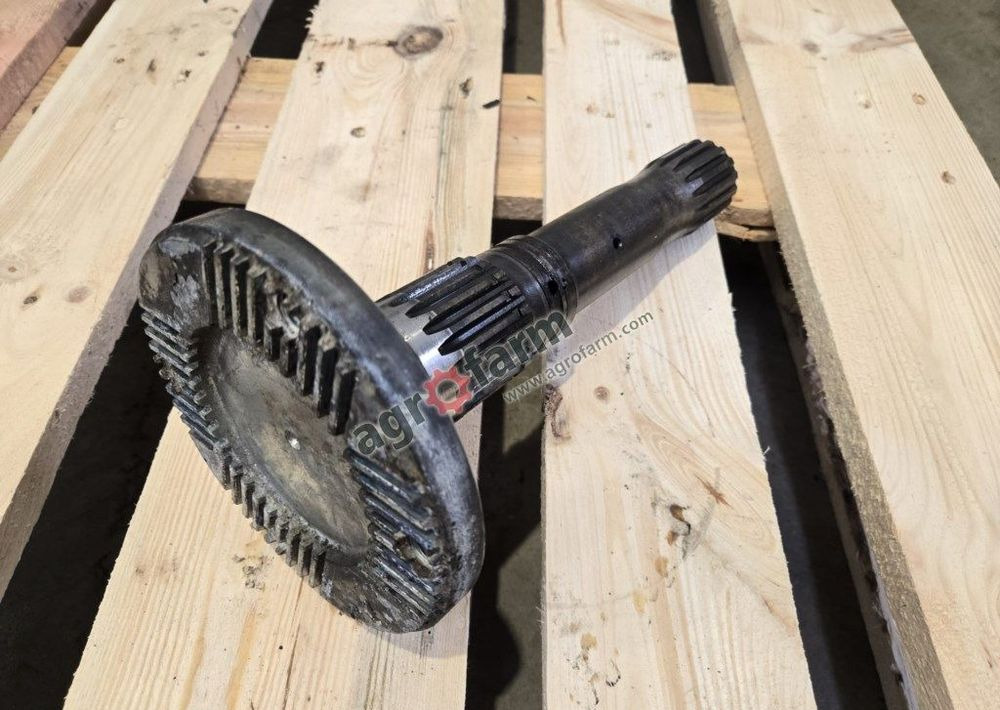 Półoś Fendt 939, 922, 924, 927, 930 - Трансмиссия: фото 2 Półoś Fendt 939, 922, 924, 927, 930 - Трансмиссия: фото 2