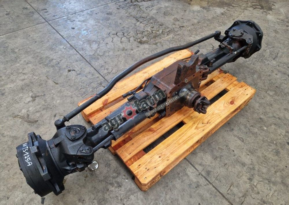 Przedni most New Holland TS125A - Трансмиссия: фото 3 Przedni most New Holland TS125A - Трансмиссия: фото 3