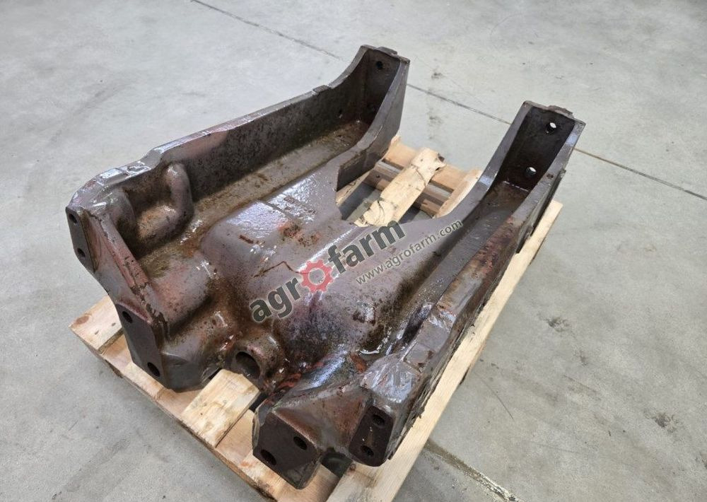 Suport przedni Massey Ferguson 6170, 6180, 6190 - Кузов и экстерьер: фото 4 Suport przedni Massey Ferguson 6170, 6180, 6190 - Кузов и экстерьер: фото 4
