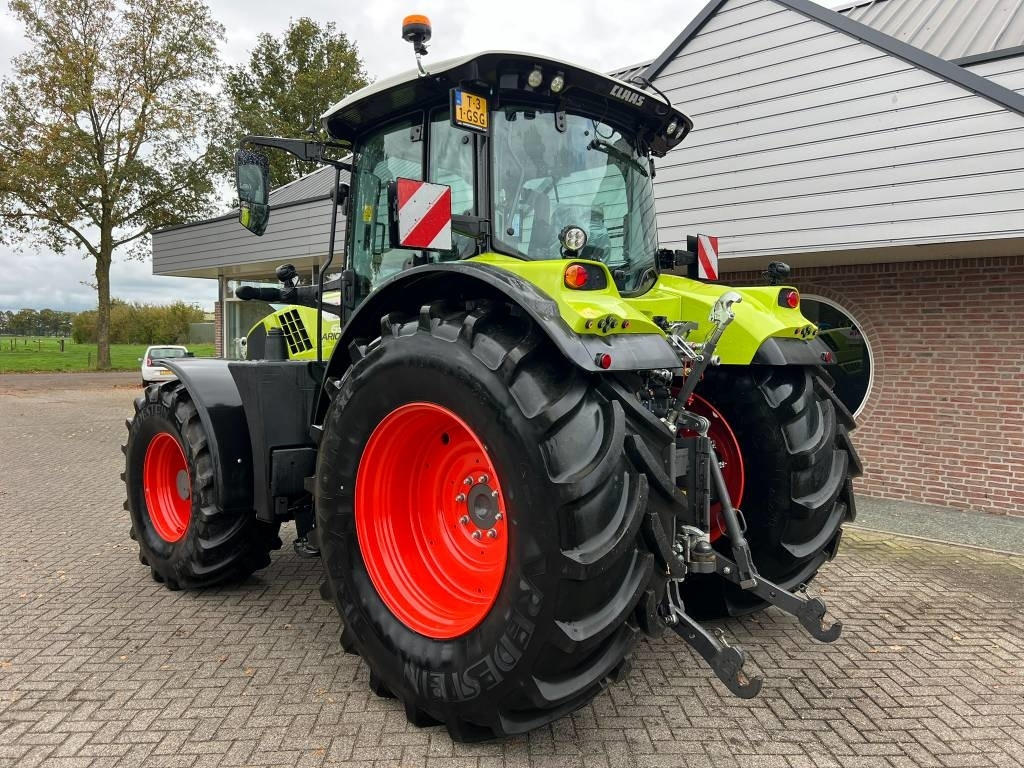 Claas Arion 630 CIS+ CMATIC - Трактор: фото 3 Claas Arion 630 CIS+ CMATIC - Трактор: фото 3