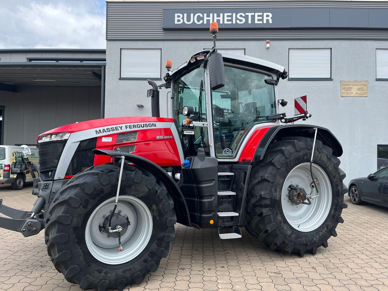 Massey Ferguson 8S.265 Dyna E-Power Exclusive - Трактор: фото 1 Massey Ferguson 8S.265 Dyna E-Power Exclusive - Трактор: фото 1