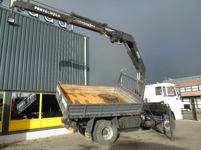 DAF 1900 + hiab 190 5x EXT + 3side tipper + 4x4 + WINCH + MANUAL SPRING - Автоманипулятор: фото 4 DAF 1900 + hiab 190 5x EXT + 3side tipper + 4x4 + WINCH + MANUAL SPRING - Автоманипулятор: фото 4