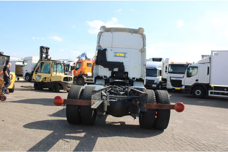 DAF CF 370 + euro 6 + ssc + full option - Грузовик-шасси: фото 4 DAF CF 370 + euro 6 + ssc + full option - Грузовик-шасси: фото 4