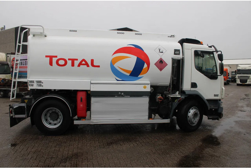 DAF LF 55.280 + 13.000L + 3 compartiment - Грузовик-цистерна: фото 4 DAF LF 55.280 + 13.000L + 3 compartiment - Грузовик-цистерна: фото 4