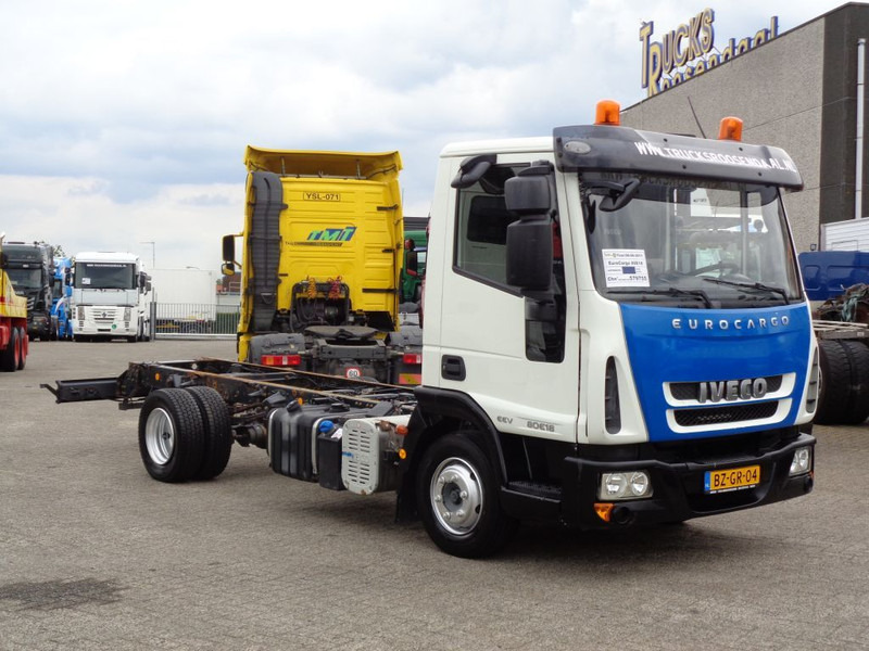 Iveco EuroCargo 80E18 + PTO + Euro 5 + blad-blad - Грузовик-шасси: фото 3 Iveco EuroCargo 80E18 + PTO + Euro 5 + blad-blad - Грузовик-шасси: фото 3