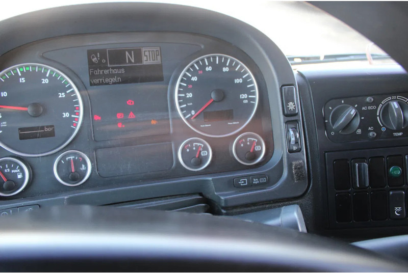 Тентованный грузовик MAN TGL 8.210 + TRAILER + SLEEPCAB COMBI: фото 13 Тентованный грузовик MAN TGL 8.210 + TRAILER + SLEEPCAB COMBI: фото 13