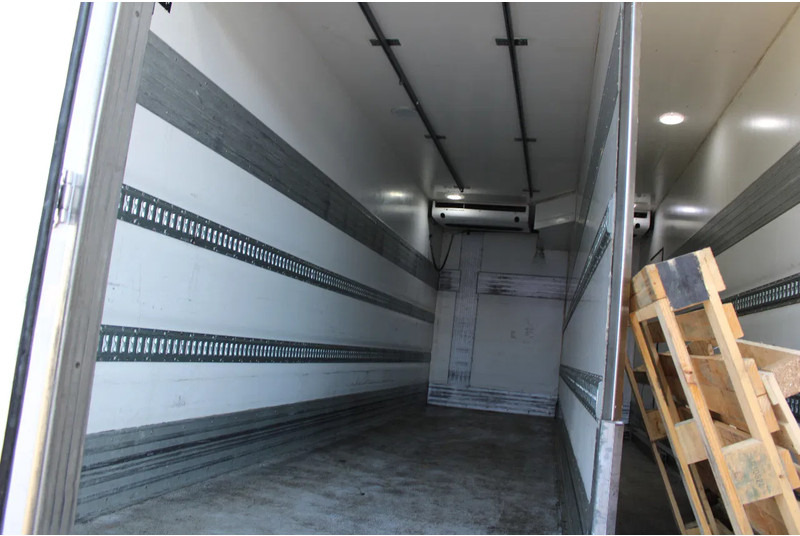 Mercedes-Benz Antos 1924 + THERMO KING 1200 + LIFT + EURO 6 - Рефрижератор: фото 5 Mercedes-Benz Antos 1924 + THERMO KING 1200 + LIFT + EURO 6 - Рефрижератор: фото 5