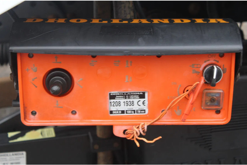 Грузовик с закрытым кузовом Mercedes-Benz Antos 360 + euro 6 + lift: фото 8