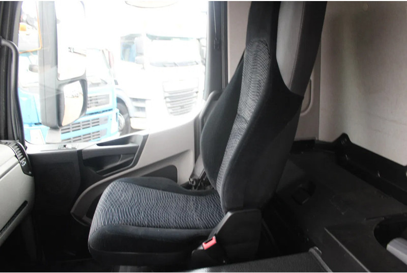 Грузовик с закрытым кузовом Mercedes-Benz Antos 360 + euro 6 + lift: фото 18