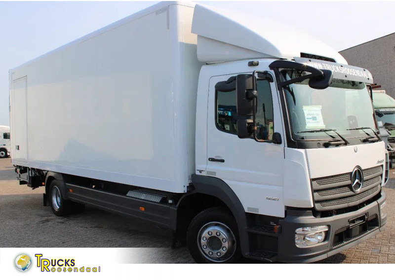 Mercedes-Benz Atego 1221 + EURO 6 + LIFT + 12t - Грузовик с закрытым кузовом: фото 1 Mercedes-Benz Atego 1221 + EURO 6 + LIFT + 12t - Грузовик с закрытым кузовом: фото 1