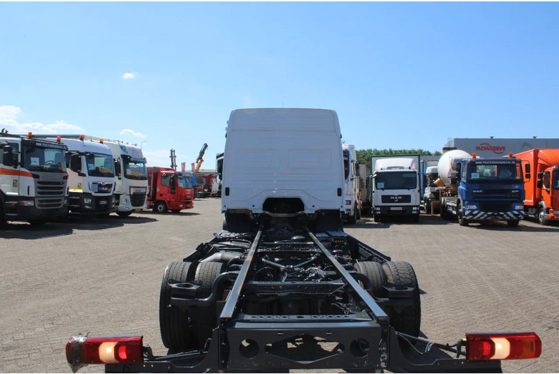 Mercedes-Benz Atego 1224 + euro 6 + 6 CYLINDER - Грузовик-шасси: фото 4 Mercedes-Benz Atego 1224 + euro 6 + 6 CYLINDER - Грузовик-шасси: фото 4