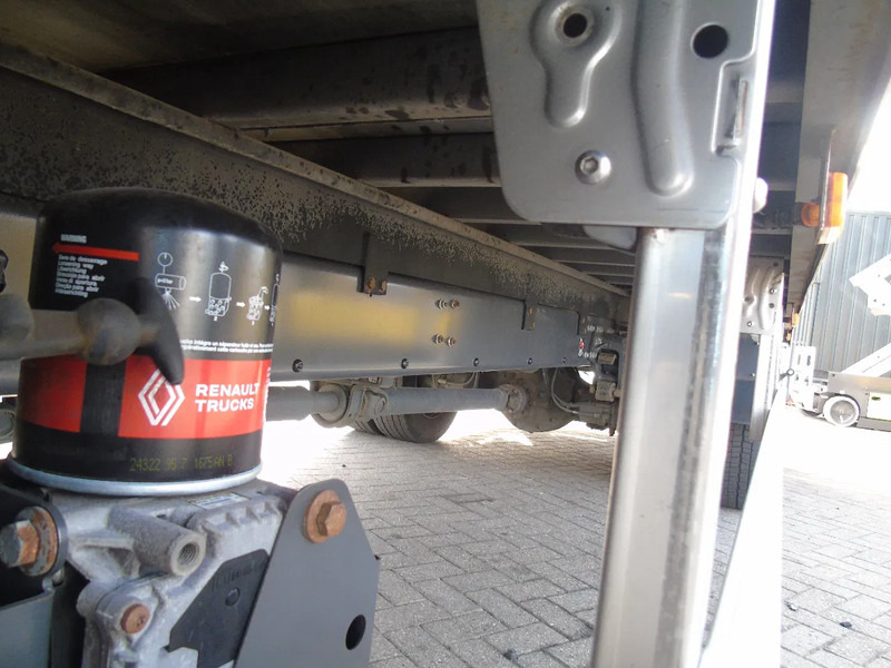 Грузовик с закрытым кузовом Renault D 12.220 + SPECIAL LIFT + EURO 6: фото 16