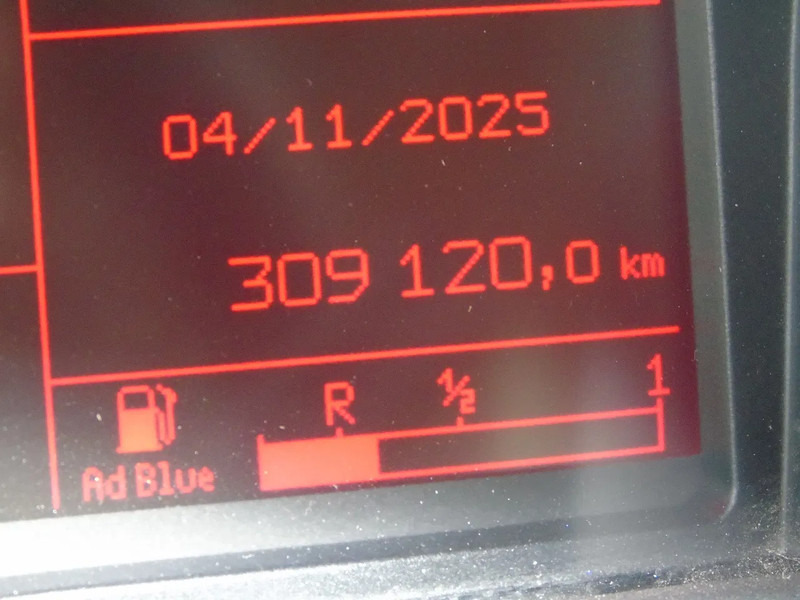 Грузовик с закрытым кузовом Renault D 12.220 + SPECIAL LIFT + EURO 6: фото 13