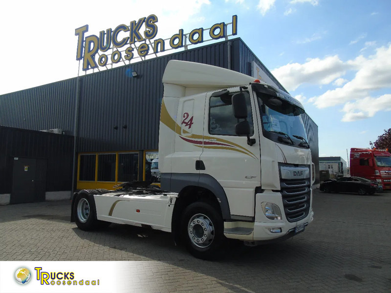 DAF CF 480 + EURO 6 + RETARDER + 2x IN STOCK - Тягач: фото 1 DAF CF 480 + EURO 6 + RETARDER + 2x IN STOCK - Тягач: фото 1