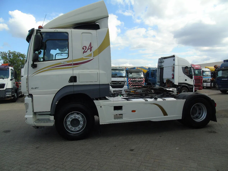 DAF CF 480 + EURO 6 + RETARDER + 2x IN STOCK - Тягач: фото 3 DAF CF 480 + EURO 6 + RETARDER + 2x IN STOCK - Тягач: фото 3