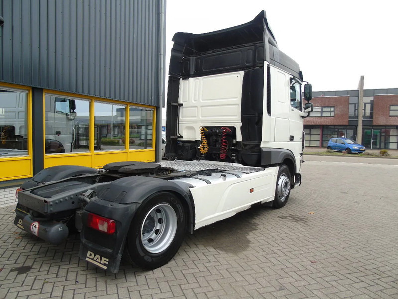DAF XF 106.480 + EURO 6 + SPOILER - Тягач: фото 4 DAF XF 106.480 + EURO 6 + SPOILER - Тягач: фото 4