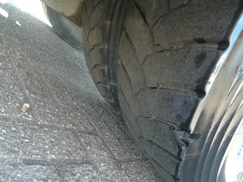 Тягач Mercedes-Benz Actros 1846 + RETARDER + EURO 5 + MP3 + 2 PEDALS + PTO: фото 17