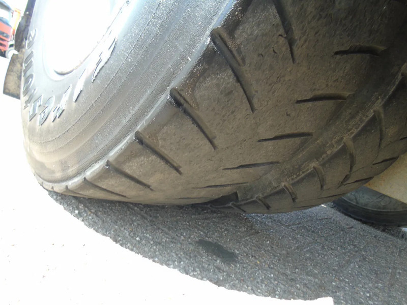 Тягач Mercedes-Benz Actros 1846 + RETARDER + EURO 5 + MP3 + 2 PEDALS + PTO: фото 19