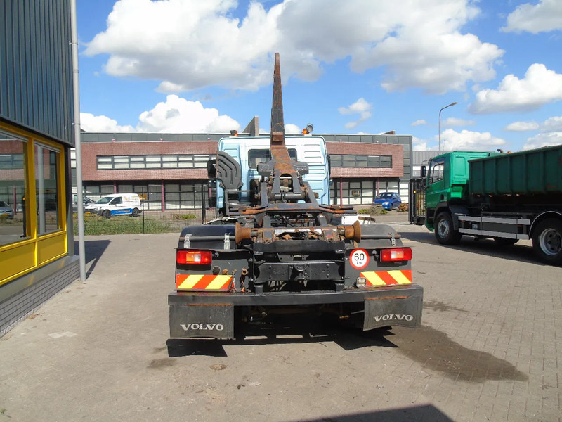 Volvo FM 340 + MANUAL + 19T - Крюковой мультилифт: фото 4 Volvo FM 340 + MANUAL + 19T - Крюковой мультилифт: фото 4