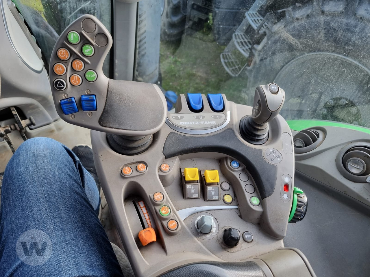 Deutz Agrotron 6175 RC SHIFT - Трактор: фото 5 Deutz Agrotron 6175 RC SHIFT - Трактор: фото 5