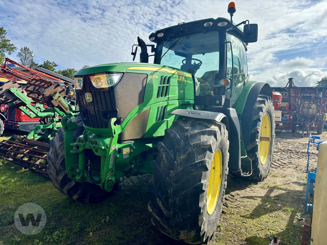 Трактор John Deere 6170R: фото 1
