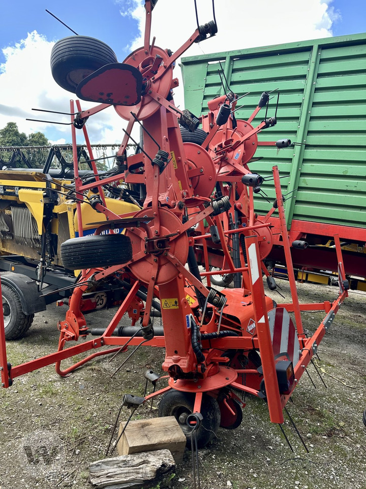 Kuhn GF 8712 - Сеноворошилка: фото 5 Kuhn GF 8712 - Сеноворошилка: фото 5