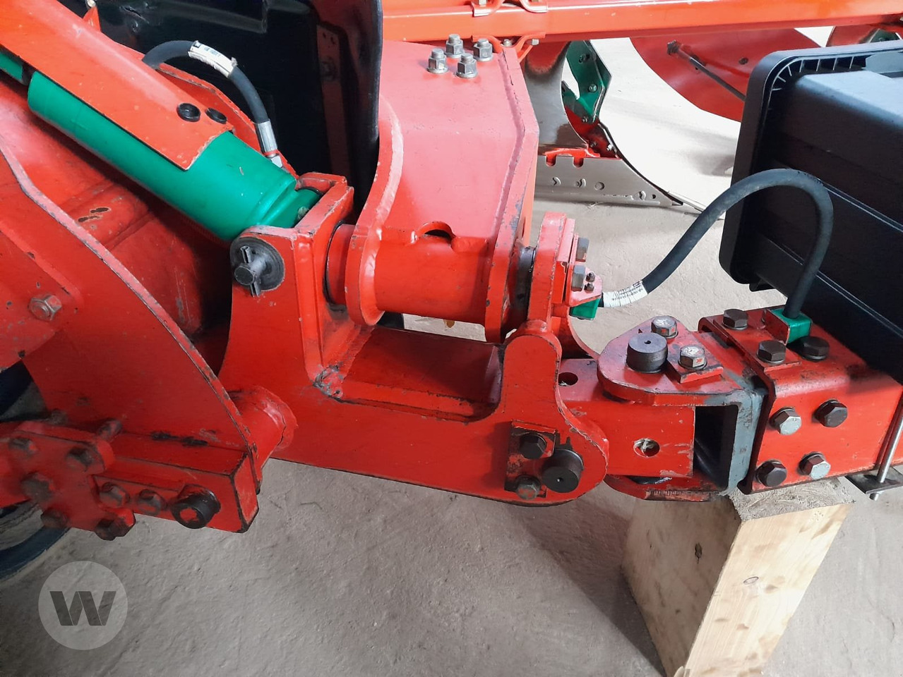 Плуг Kverneland PG 100: фото 9 Плуг Kverneland PG 100: фото 9