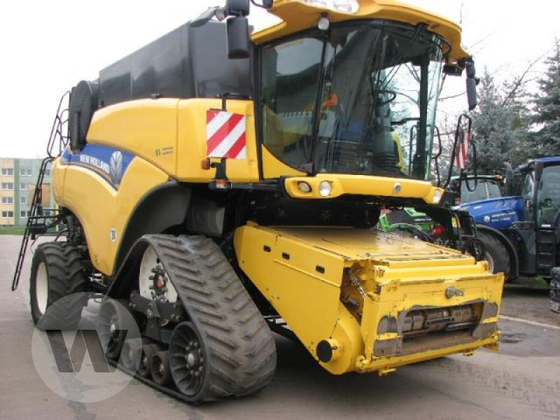 New Holland CR 9090 SCR - Зерноуборочный комбайн: фото 2 New Holland CR 9090 SCR - Зерноуборочный комбайн: фото 2