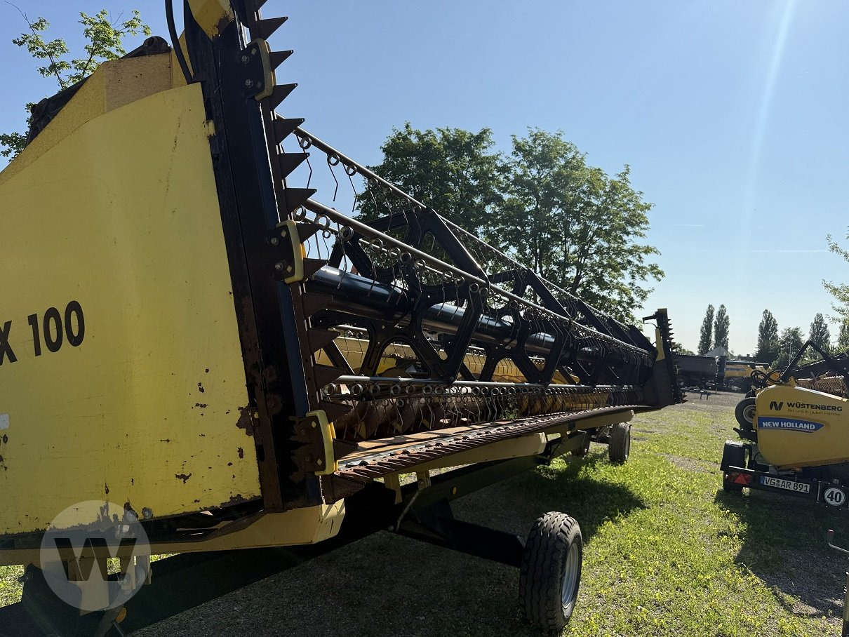 New Holland CX 8090 - Зерноуборочный комбайн: фото 4 New Holland CX 8090 - Зерноуборочный комбайн: фото 4