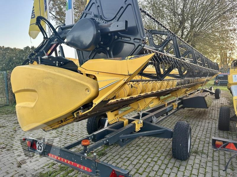 New Holland Schneidwerk 40 GHVF - Жатка зерновая: фото 1 New Holland Schneidwerk 40 GHVF - Жатка зерновая: фото 1
